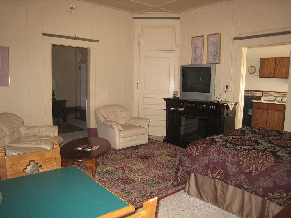 Deadwood Dick'S Hotel Экстерьер фото